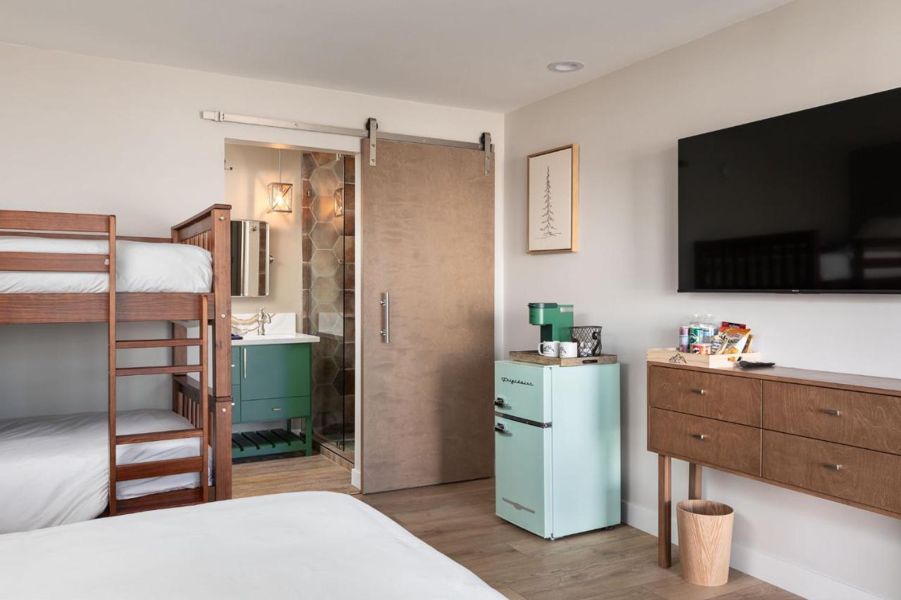 California Inn Anaheim Extérieur photo